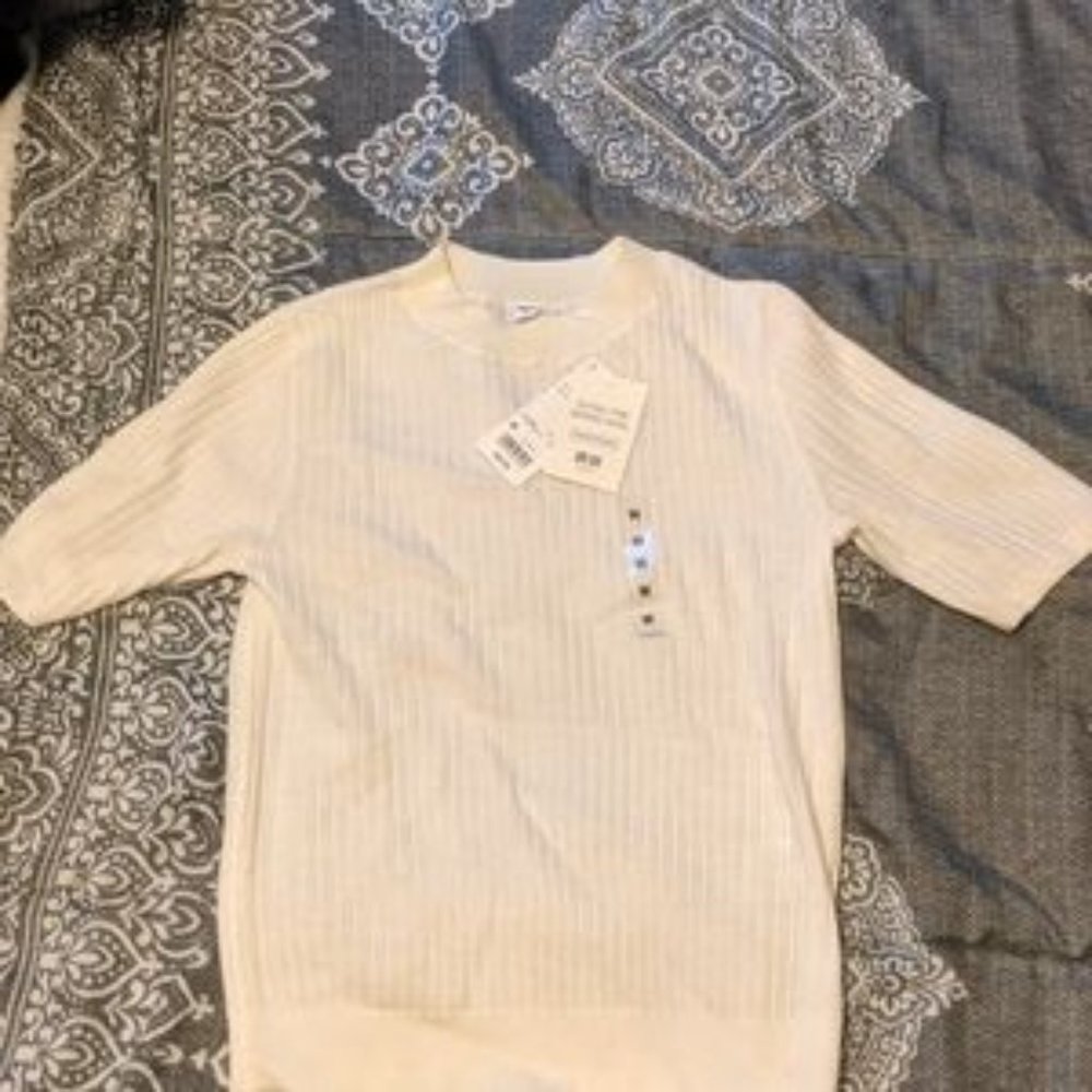 Ribbed Cream shirt sleeve - new